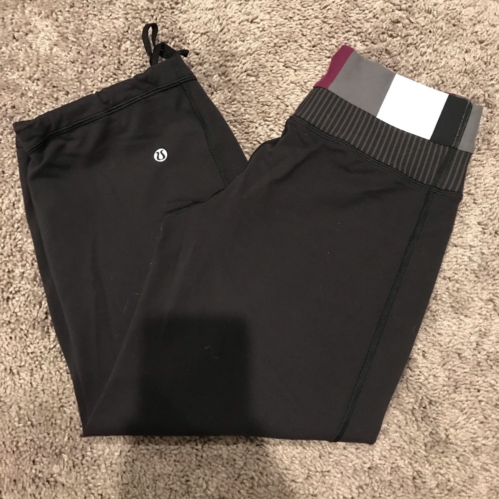 Lululemon cropped cargo pants
